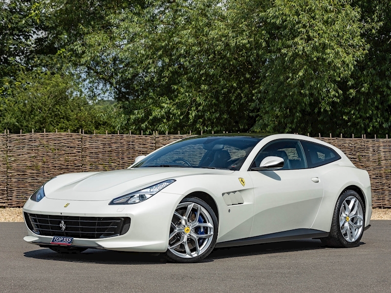 Ferrari GTC4 Lusso T V8 - Large 4