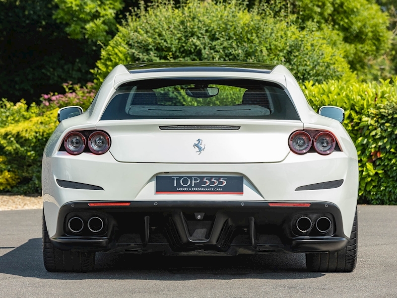 Ferrari GTC4 Lusso T V8 - Large 3