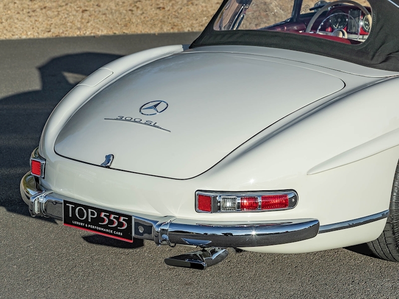 Mercedes-Benz 300 SL Roadster - The Penultimate Car Ever Produced - Large 54