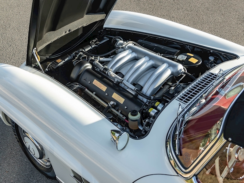 Mercedes-Benz 300 SL Roadster - The Penultimate Car Ever Produced - Large 62