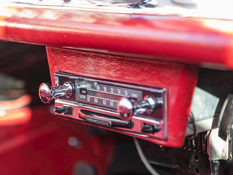 Mercedes-Benz 300 SL Roadster - The Penultimate Car Ever Produced - Large 79