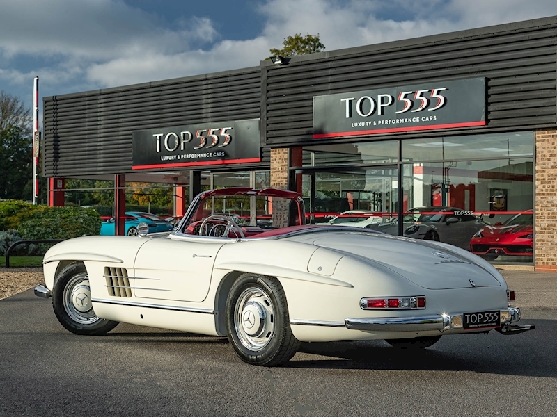 Mercedes-Benz 300 SL Roadster - The Penultimate Car Ever Produced - Large 31