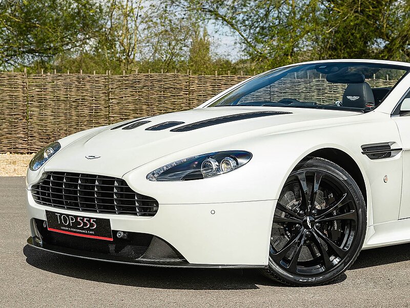 Aston Martin Vantage V12 Roadster 'Manual' - Car 19 of 101 Produced Worldwide - Large 19