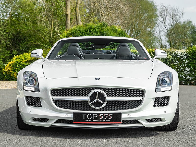 Mercedes-Benz SLS AMG Roadster - Large 3