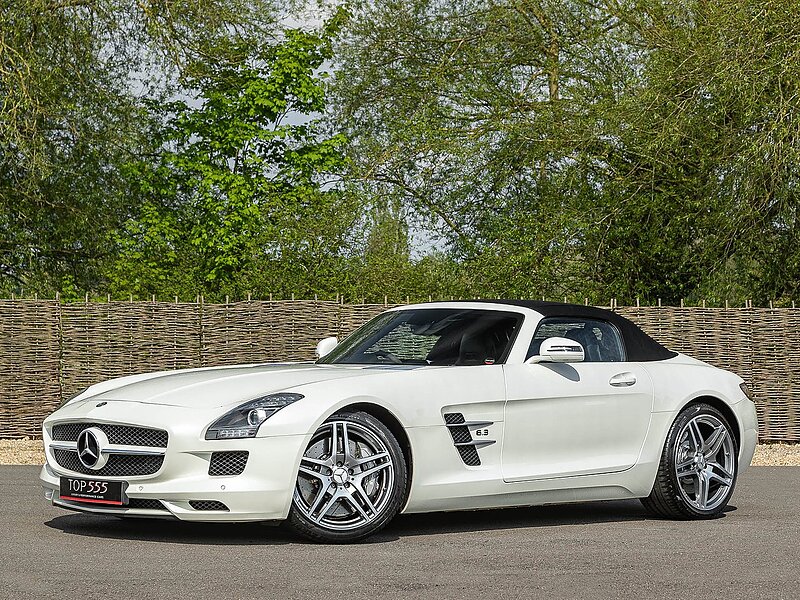 Mercedes-Benz SLS AMG Roadster - Large 12