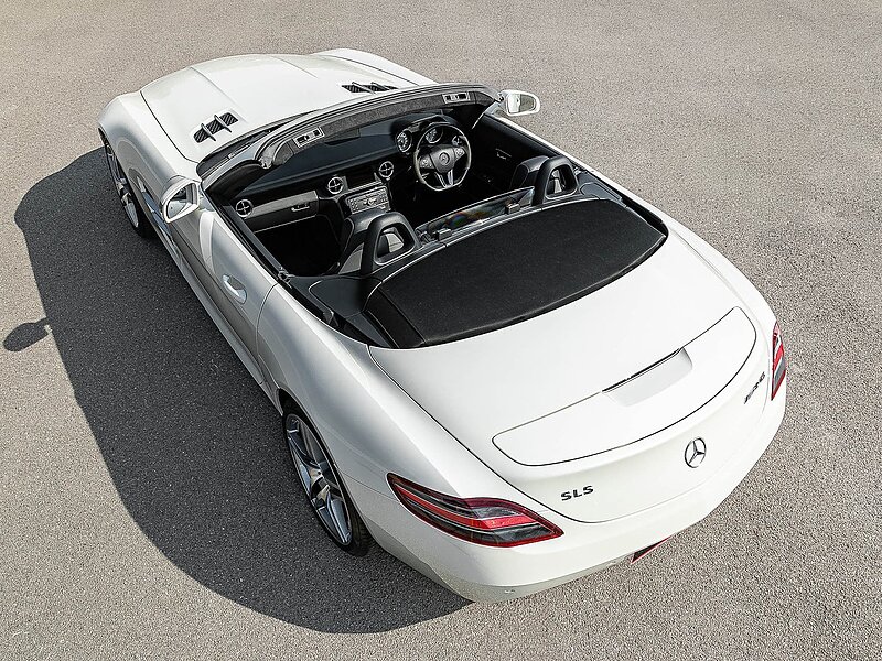 Mercedes-Benz SLS AMG Roadster - Large 26