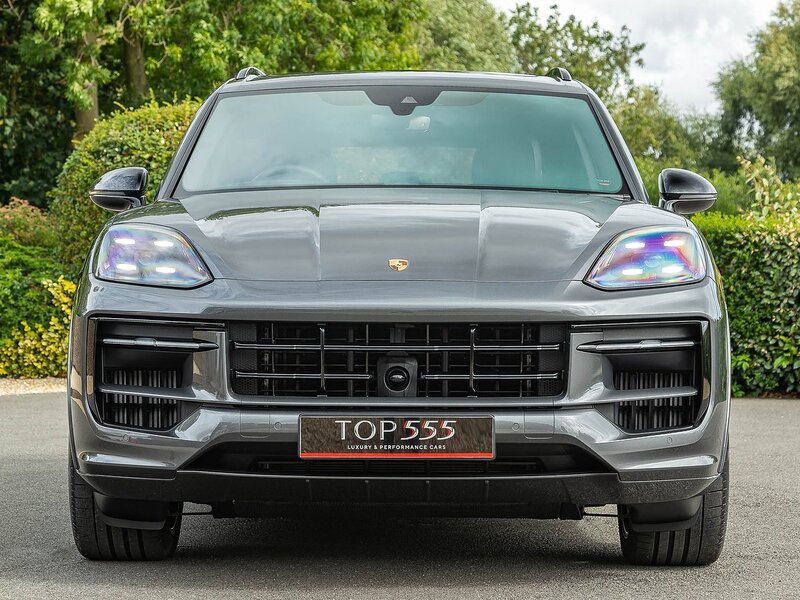 Porsche Cayenne 4.0 V8 S - Large 3