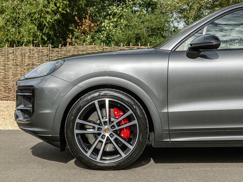 Porsche Cayenne 4.0 V8 S - Large 6