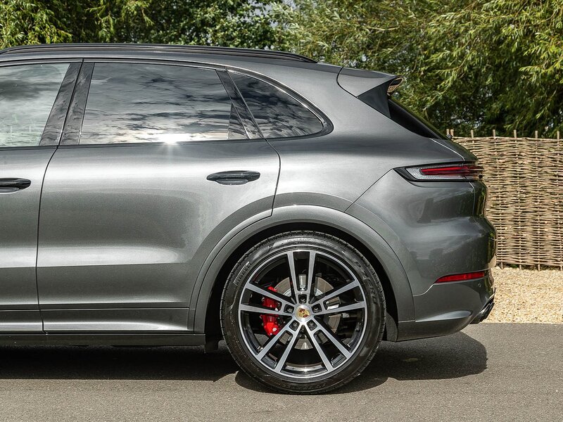 Porsche Cayenne 4.0 V8 S - Large 7