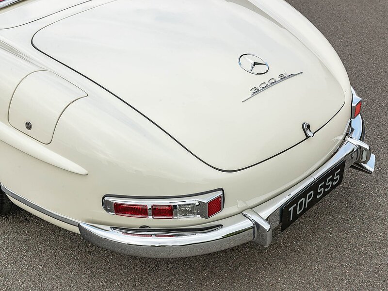 Mercedes-Benz 300 SL Roadster - The Penultimate Car Ever Produced - Large 107