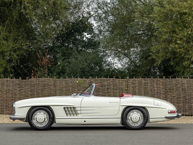 Mercedes-Benz 300 SL Roadster - The Penultimate Car Ever Produced - Large 3