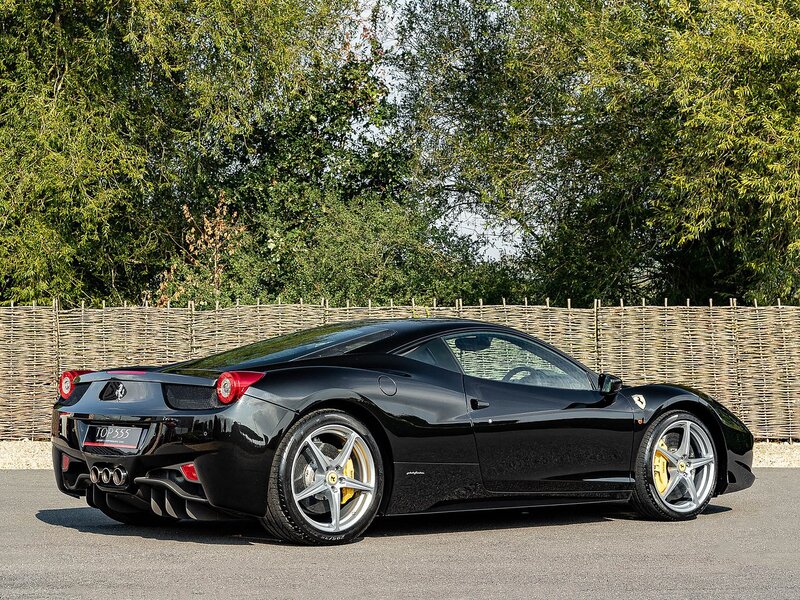 Ferrari 458 Italia - Large 53