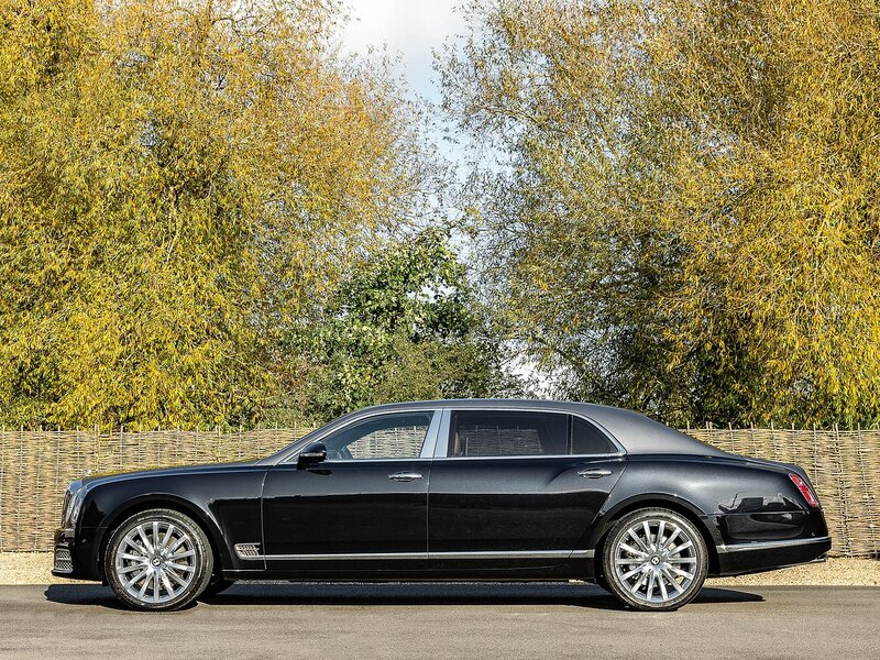 Bentley Mulsanne Extended Wheelbase (EWB) 6.75 V8 - Large 2