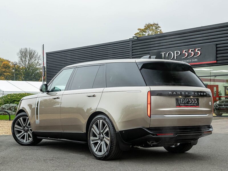 Range Rover SV P615 Long Wheelbase - Large 17