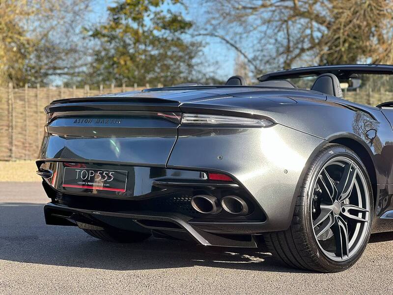 Aston Martin DBS Superleggera Volante V12 - Large 24