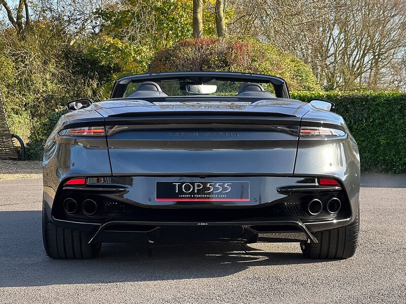 Aston Martin DBS Superleggera Volante V12 - Large 26