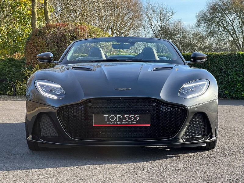 Aston Martin DBS Superleggera Volante V12 - Large 6